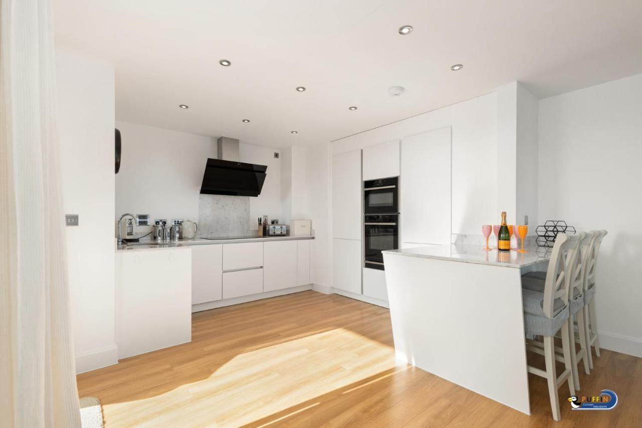 Apartment 8 Waterstone House - Luxury Apartment, Sea Views, Pet Friendly تينبي المظهر الخارجي الصورة